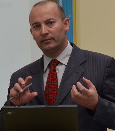 проф. д.н. Иван Гарванов