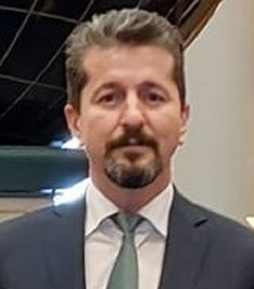 Доц. д-р Ахмет Алтай (Турция)