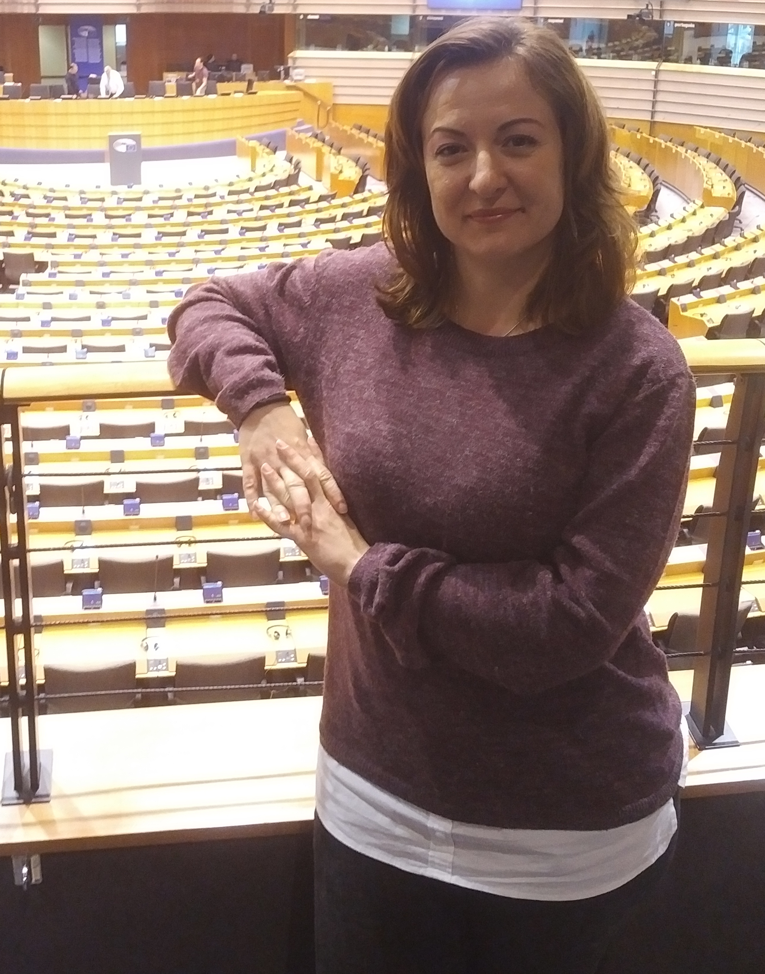 доц. д-р Елена Савова <br>e.ignatova@unibit.bg